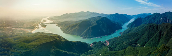 貴港秀美靈動的山川湖水