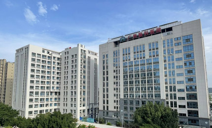 廣西腦科醫院康復大樓正式啟用該大樓位於醫院東側，為多層綜合樓，地上12層，地下一層﹔設置350張病床，同時配套相應的康復設備及室外康復大院……【詳細】 