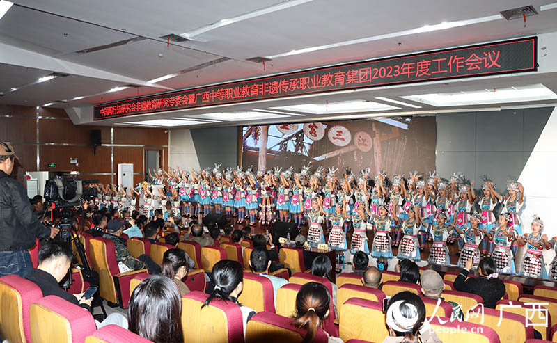 双年会活动现场。人民网 付华周摄