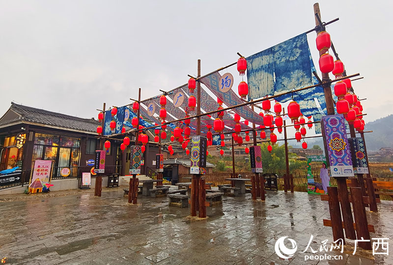 程阳八寨景区。人民网 付华周摄.jpg