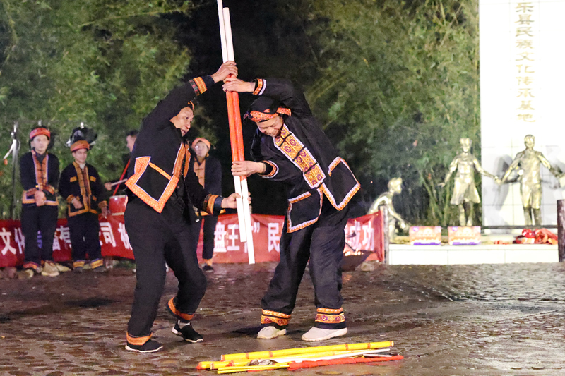 非遗表演《盘王神武》。苏桂摄