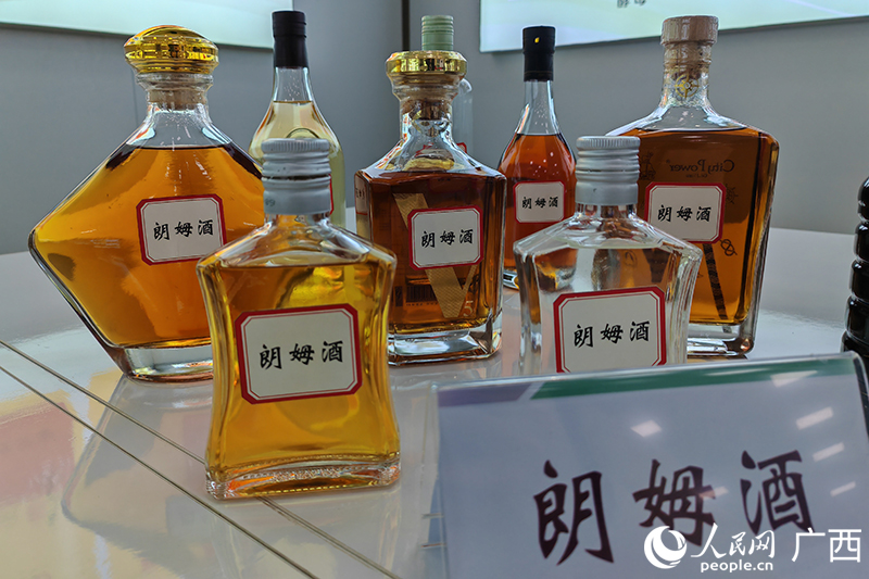 朗姆酒产业已成为广西糖业发展的一环。人民网记者 朱晓玲摄