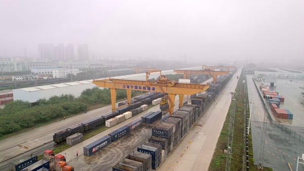 南宁国际铁路港航拍。覃俞焱摄 