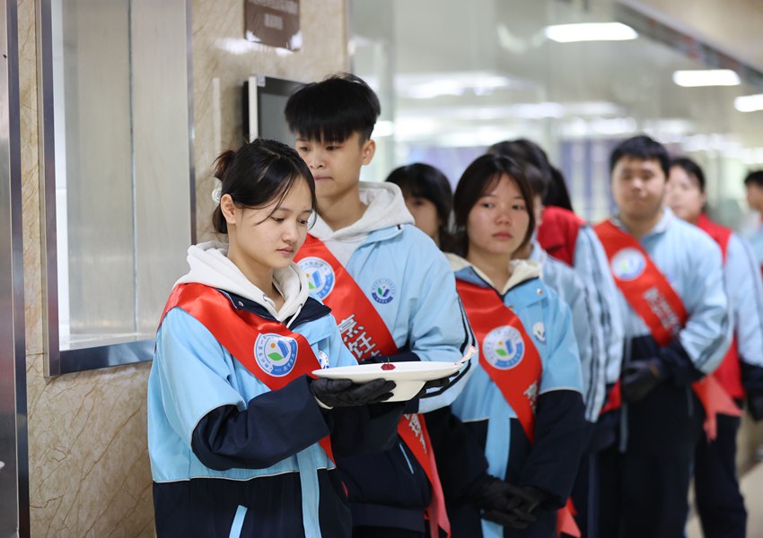 柳州一职校成功承办广西职业技能大赛中职组《西式烹饪》赛项