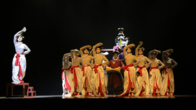 廣西藝術學院舞蹈學院將畢業展演搬進社區