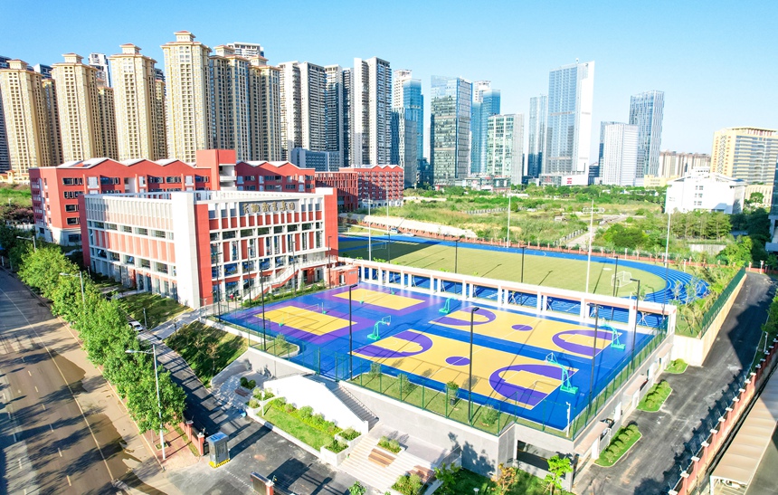天桃实验小学明月校区全面完工。中国一冶供图