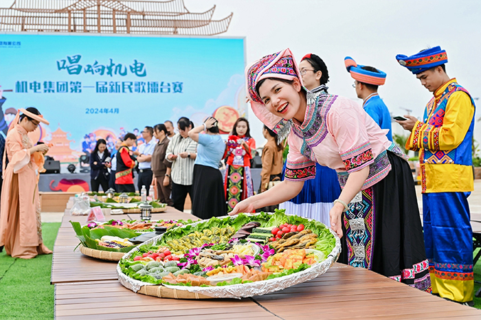 簸箕宴美食节。广西桂物机电集团供图