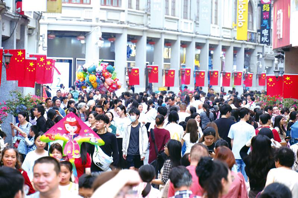 广西旅游消费订单环比增长约300%