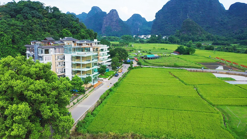 遇龙河旅游公路