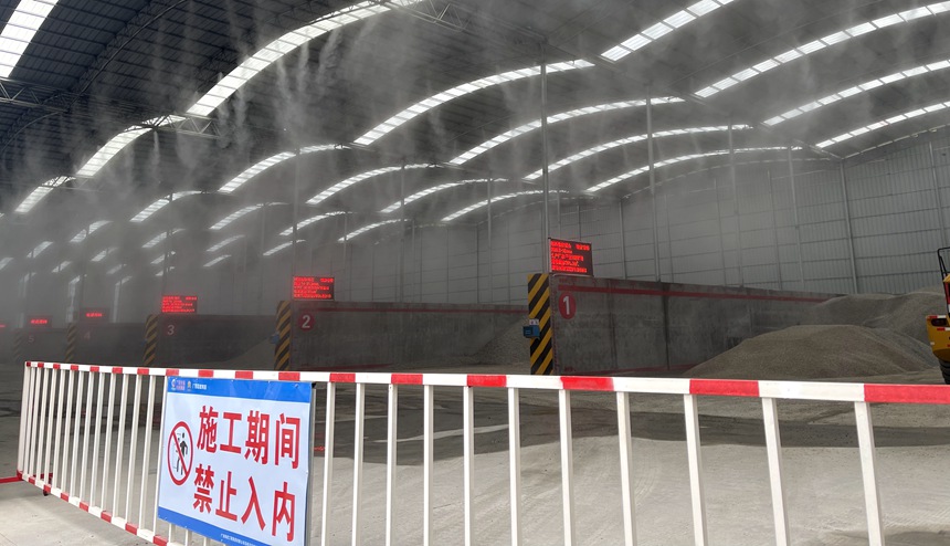 北京龙润全国科技有限公司以355万元中标高端精细制作技能协同立异中心建设项目（配套）（榜首包：四轴立式数控加工中心）
