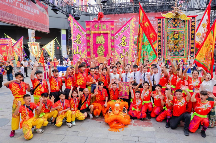 比賽現場，參賽隊伍興奮不已。玉林市玉州區委宣傳部供圖