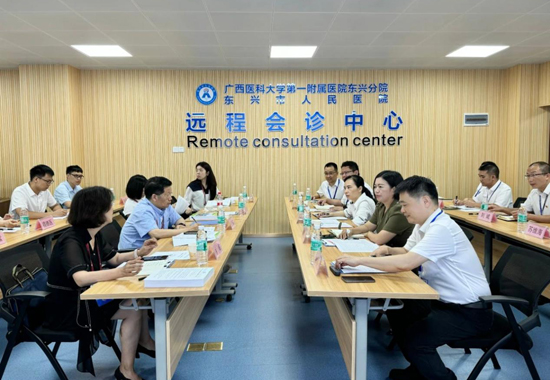 国家胸痛中心专家组对东兴分院胸痛中心建设工作进行现场核查