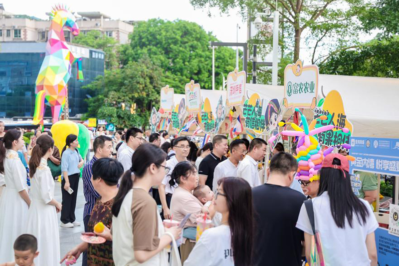 活动现场。百色市商务局供图