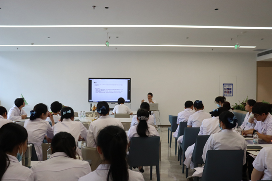 广旅健管中心开展功能医学培训。广旅大健康集团供图