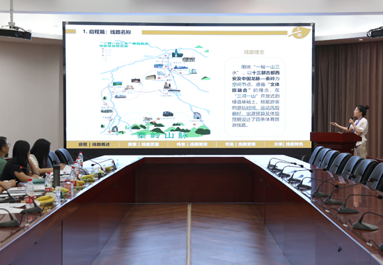 各参赛项目进行现场展评。桂林旅游学院供图