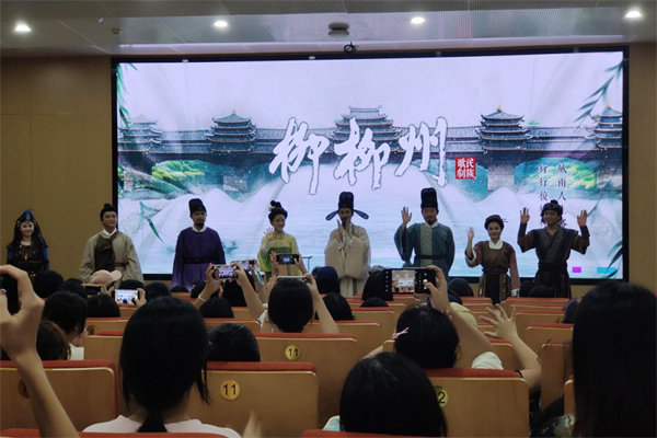 演出現場。廣西幼師供圖