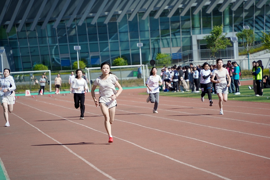 比赛现场。桂林医学院供图