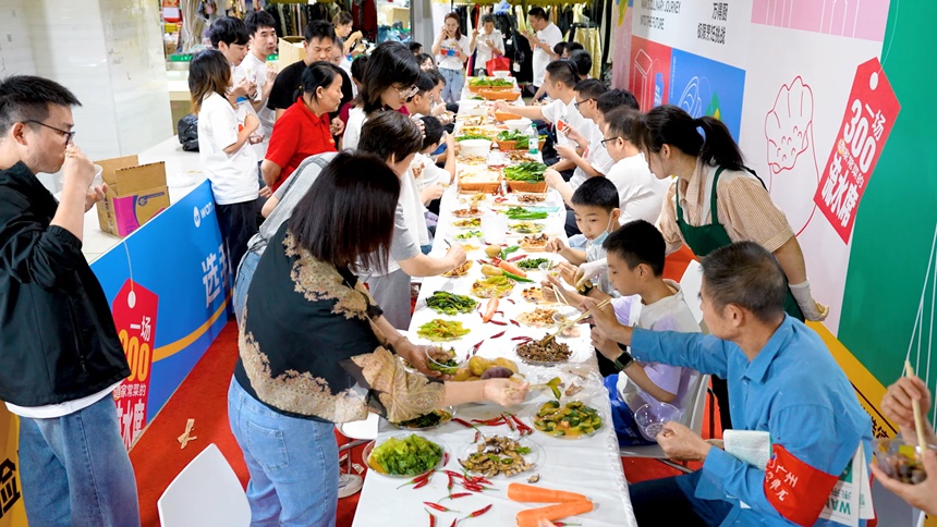 万得厨“万厨万味，正当食”主题活动现场