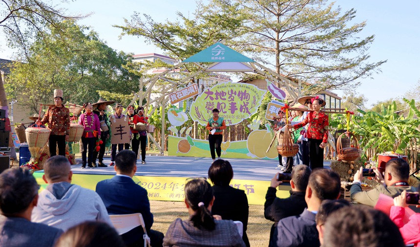 农民T台秀表演