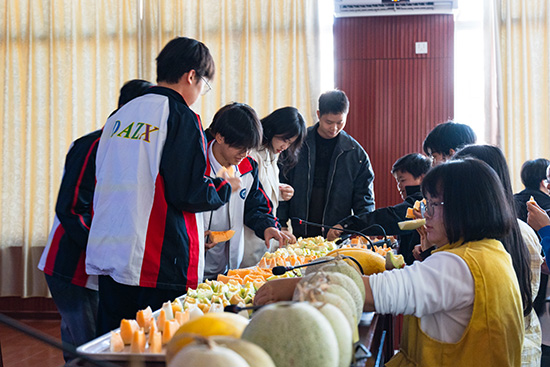 宣讲活动现场。杨建摄