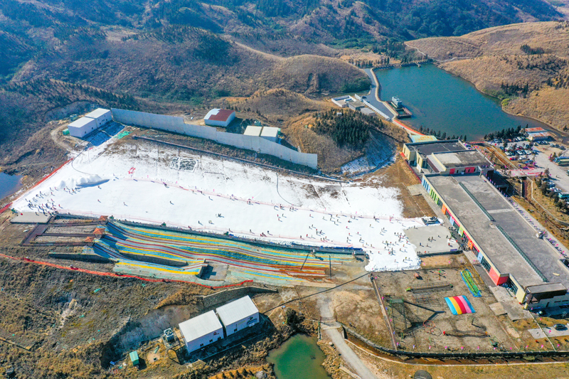 桂林全州天湖滑雪場。唐廣東攝