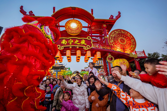 廣旅·南寧之夜春節主題活動深受游客贊譽。廣旅置業集團供圖