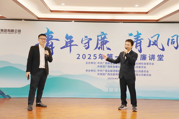 角色扮演。刘艳艳摄