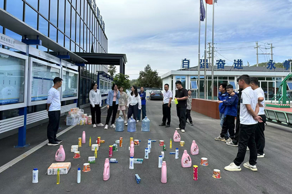 活动现场。黄清航摄