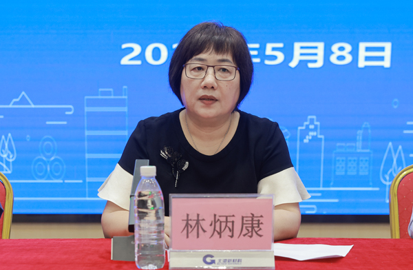 北海市人力资源社会保障局副局长林炳康讲话。韦怡婕摄