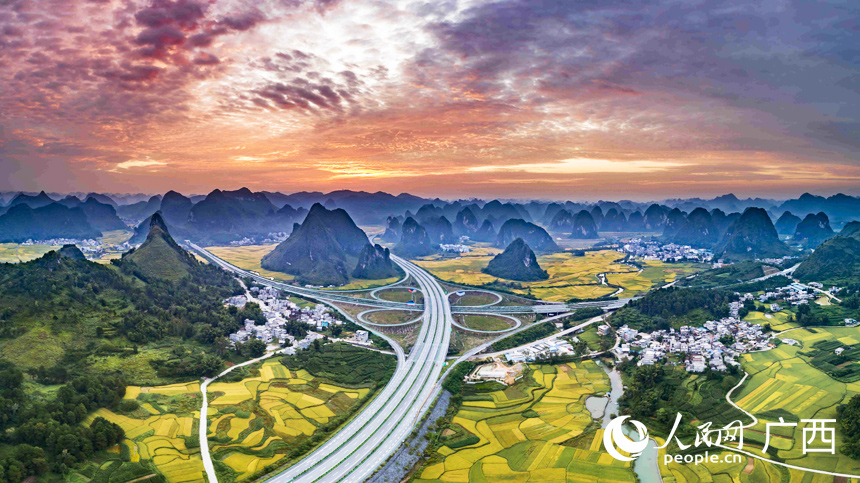S60合浦至那坡高速公路靖西至那坡段旧州互通