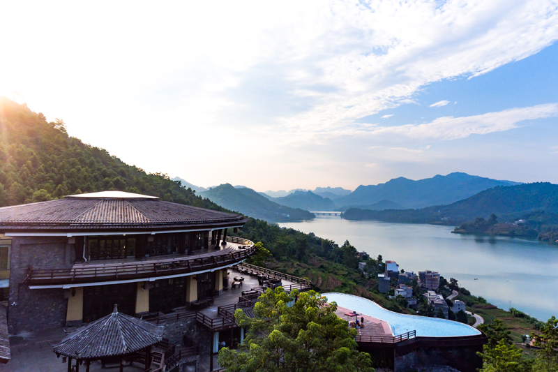 巴马赐福湖君澜度假酒店。广旅集团供图