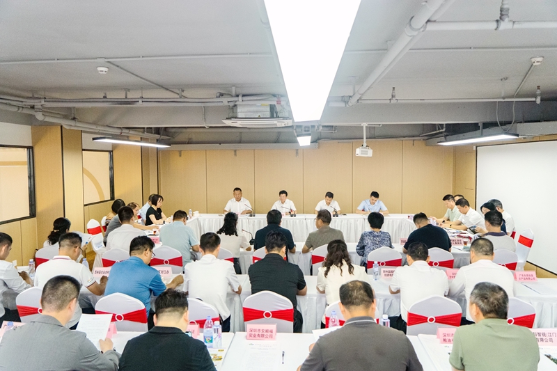 與會人員進行洽談交流。陸宗林攝