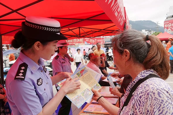 活动现场。梁新摄