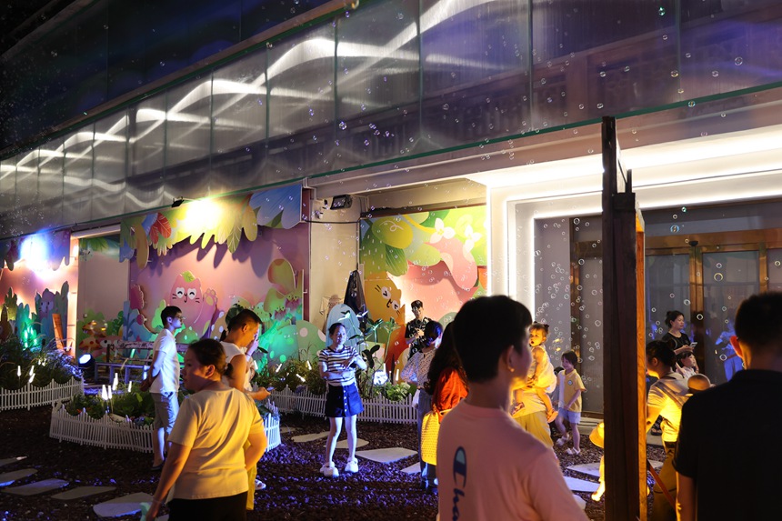 梦幻泡泡秀打造新场景