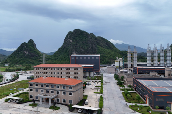 位于兴业县葵阳镇的玉林市新材料生态产业园厂区。兴业县委宣传部供图