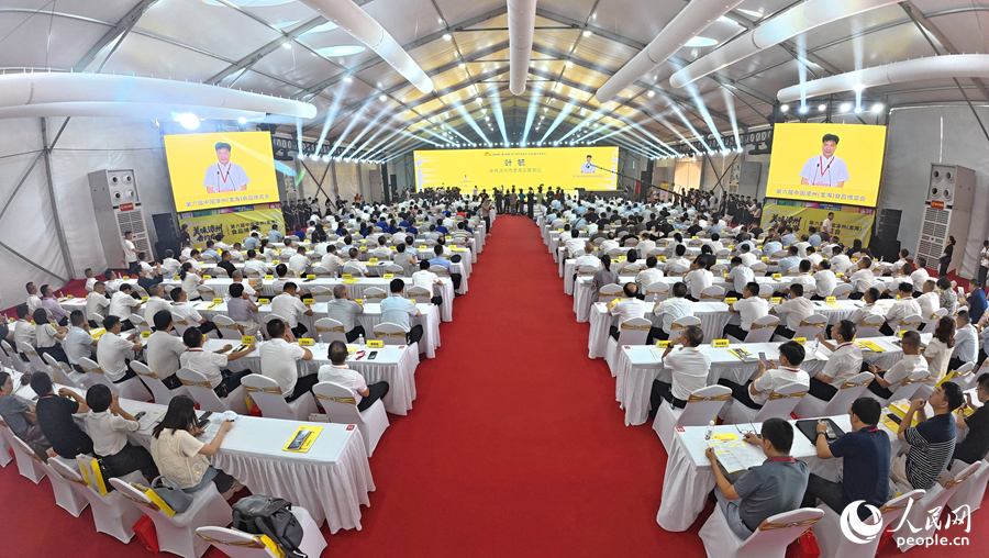 第六届中国漳州(龙海)食品博览会启幕。