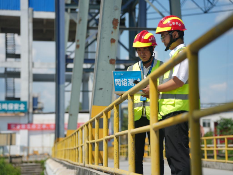 廣西移動以5G速度筑智慧口岸的實時通信長城。區弘哲攝