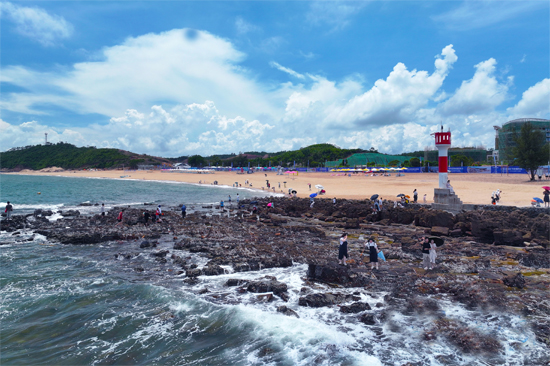 广旅·白沙湾国际康旅度假区令许多游客心驰神往。广旅防城港投资公司供图