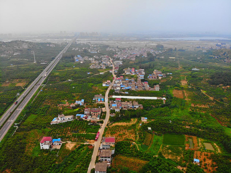 航拍涂山村全景