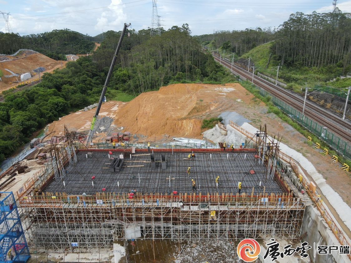 長壢立交橋項目施工現場。