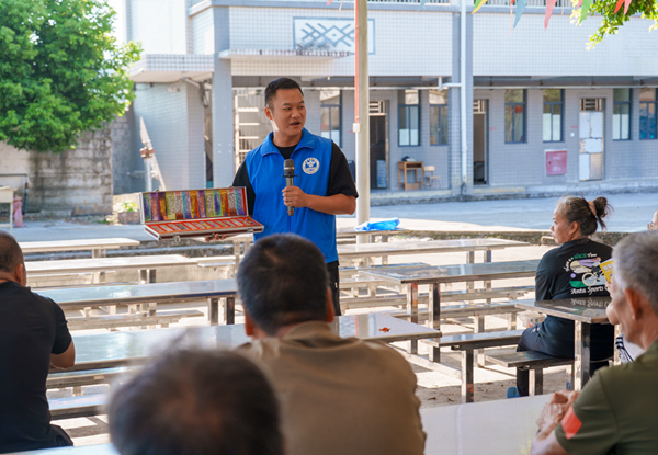 活动现场。梁山摄