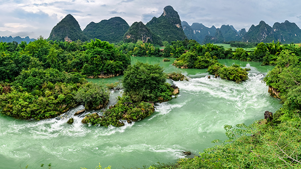 大新縣峒那嶼灣景區。景區供圖