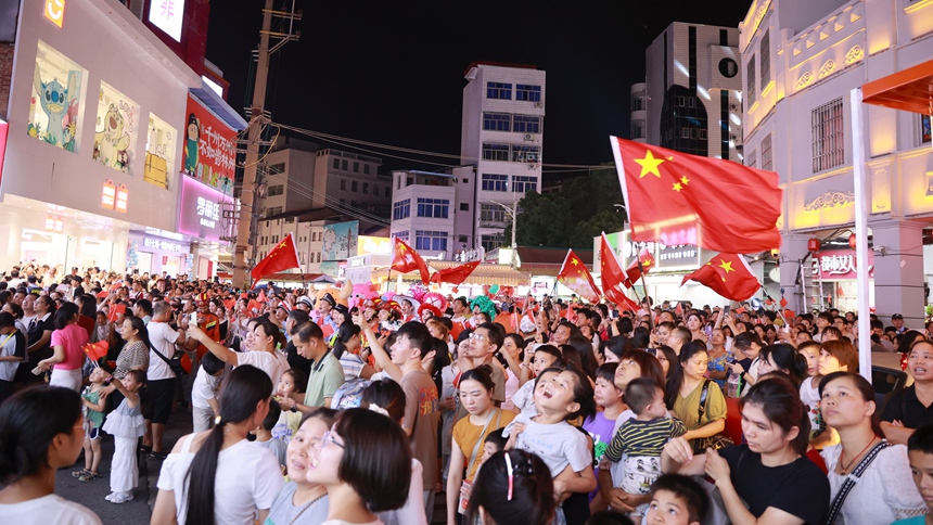 热闹的国庆快闪活动