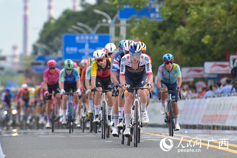 比赛现场。人民网 雷琦竣摄