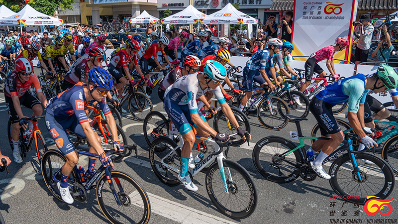 騎手出發。主辦方供圖