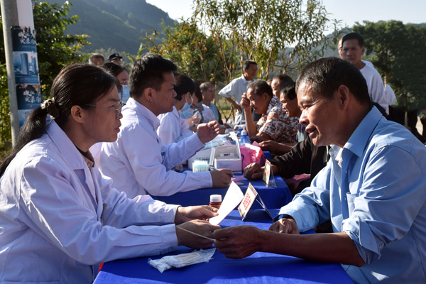 健康义诊现场。