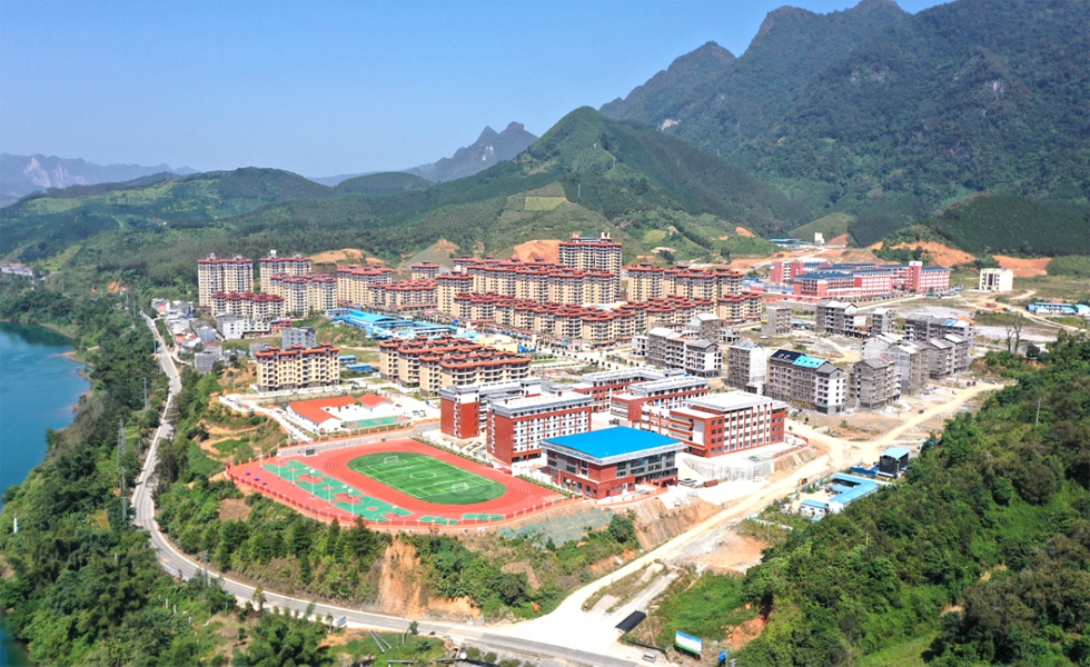 天峨县积极构建互嵌式社会结构和社会环境