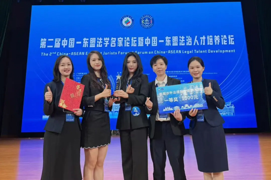 萬益參賽律師。萬益律所供圖