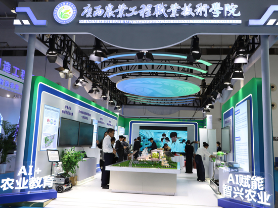 学校展厅现场。何倚伦摄