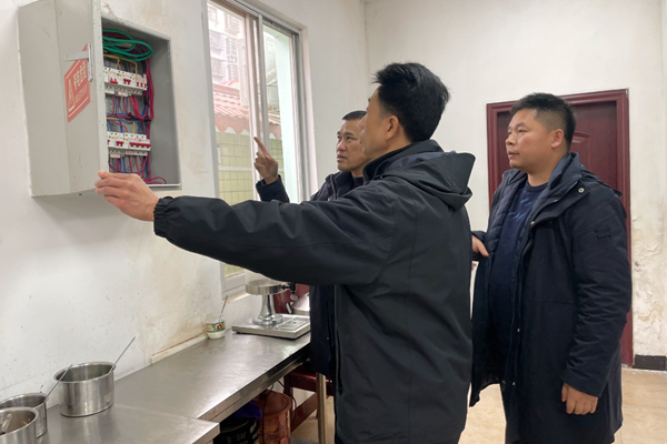 广西宜州烟草：拧紧消防“安全阀”护航发展“平安路”(图1)